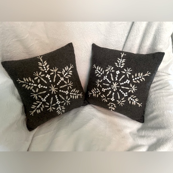 Pier 1 Decorative Snowflake Throw Pillows - Picture 1 of 6